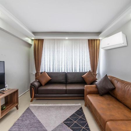 Altiparmak Central 2 Bdrm Apartment Бурса Екстер'єр фото